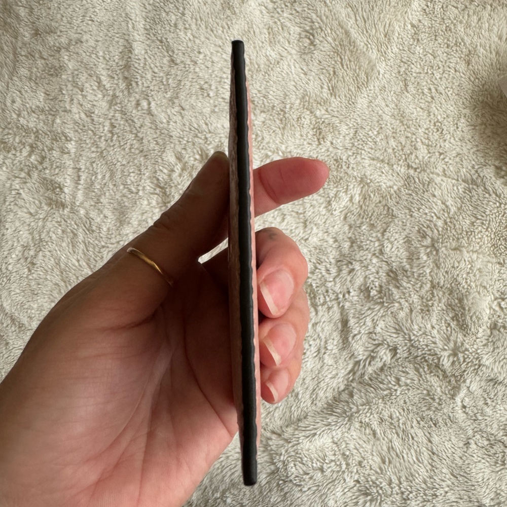 Gucci | Authentic Pink Leather Microguccissima‎ Card Holder - Picture 4 of 6